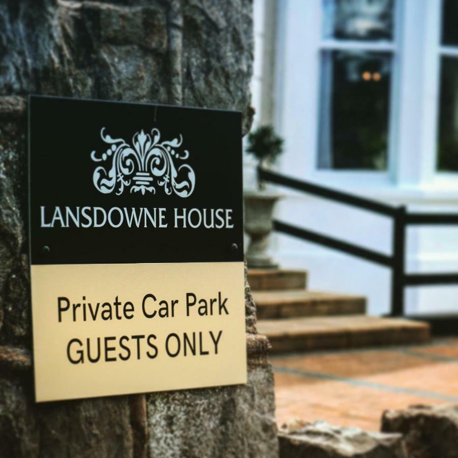 Lansdowne House With Private Car Park Otel Llandudno Dış mekan fotoğraf